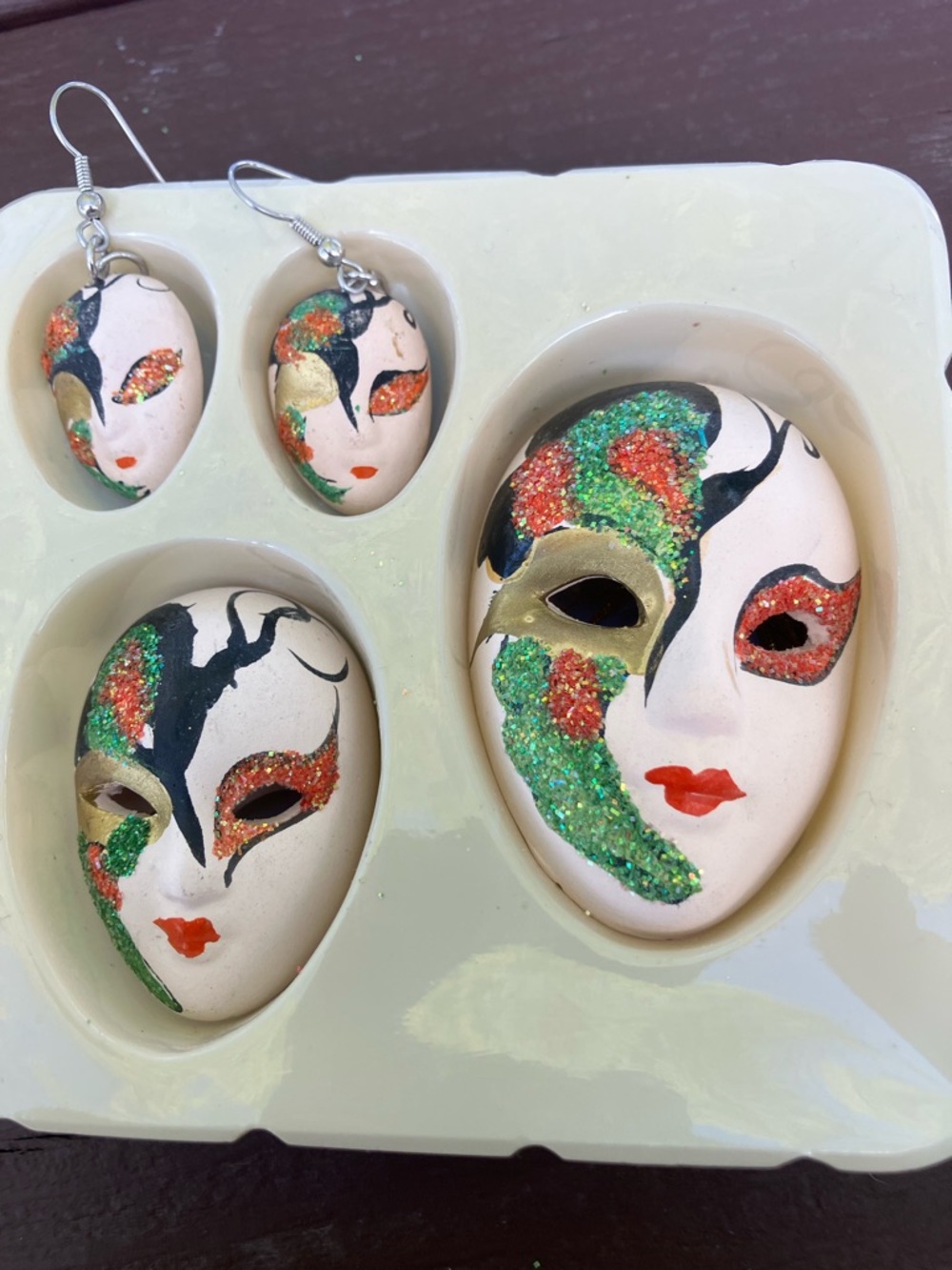 Handpainted Venetian Mask Earrings pin and pendant - Green, Red, Gold
